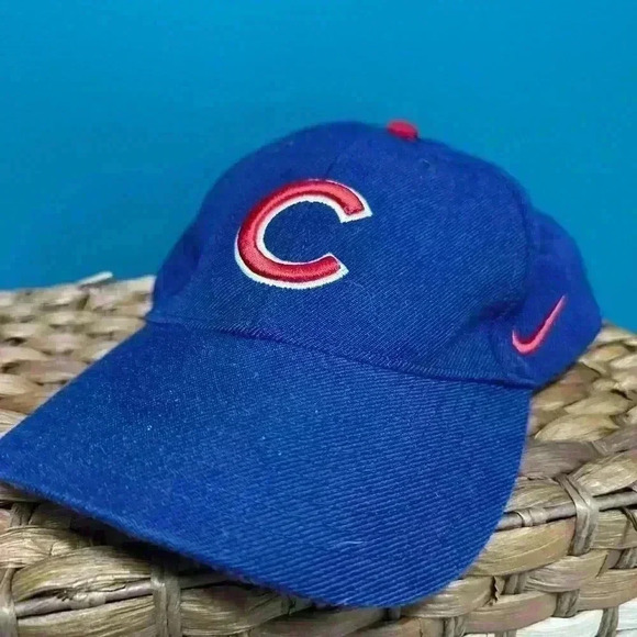 Nike Other - Chicago Cubs Hat MLB Baseball Blue Red